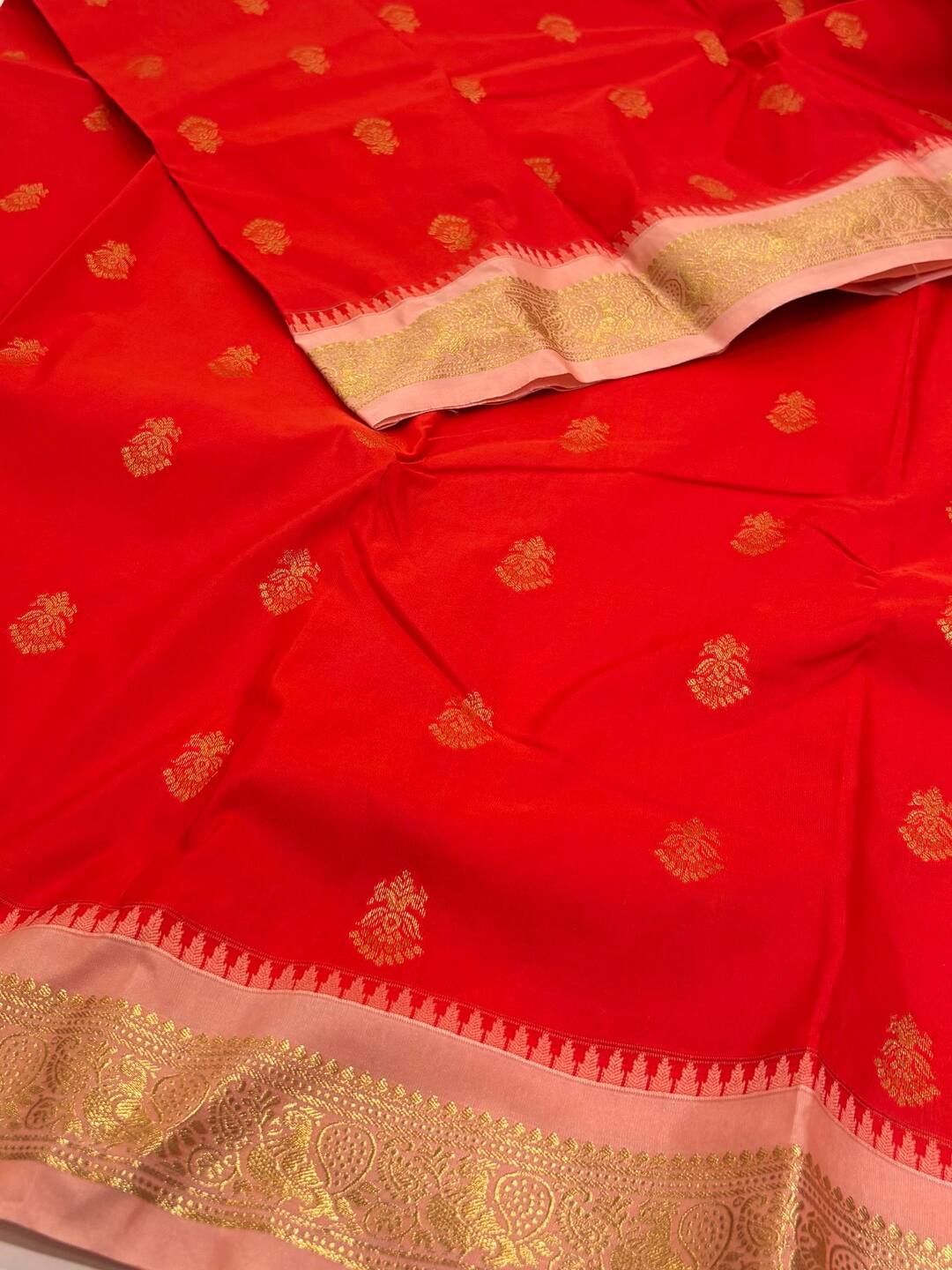 Bright Orange Semi Kanchi Silk Saree