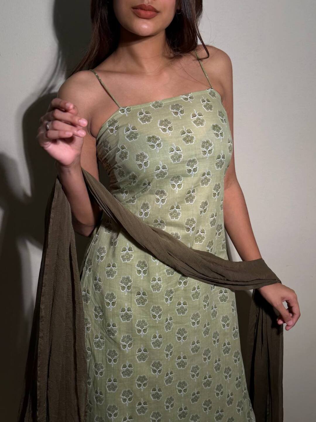 Sage Green Sleeveless Straight Cut 3pc kurti Suit