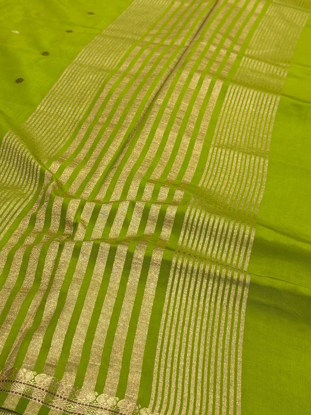 Apple Green Cotton Silk Saree