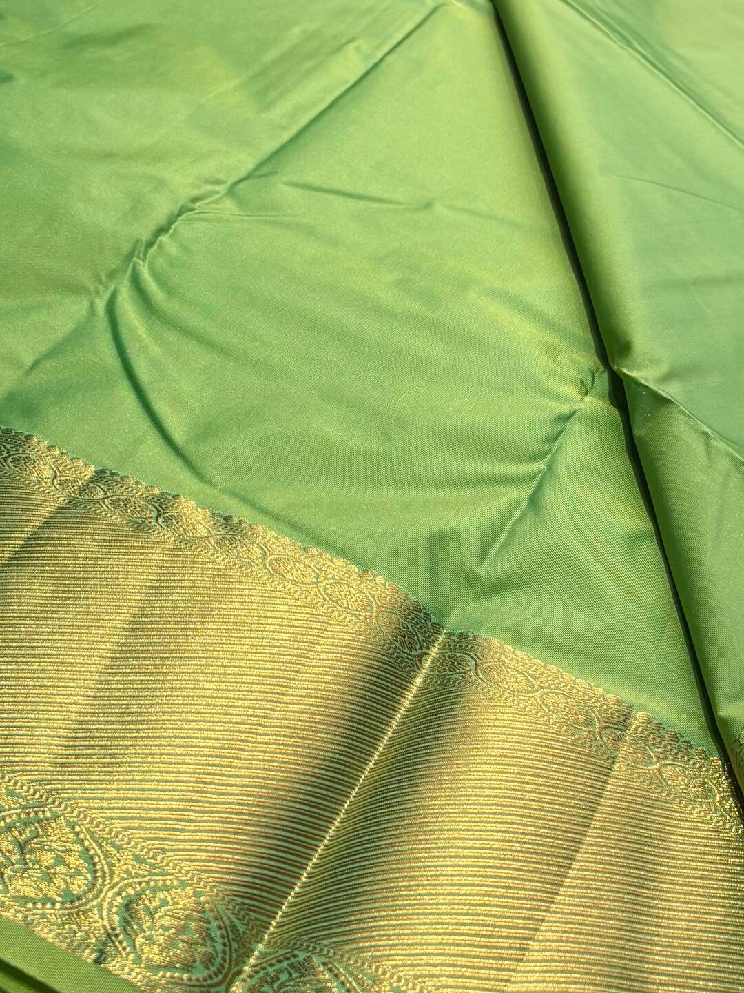 Parrot Green Semi Kanchi Silk Saree