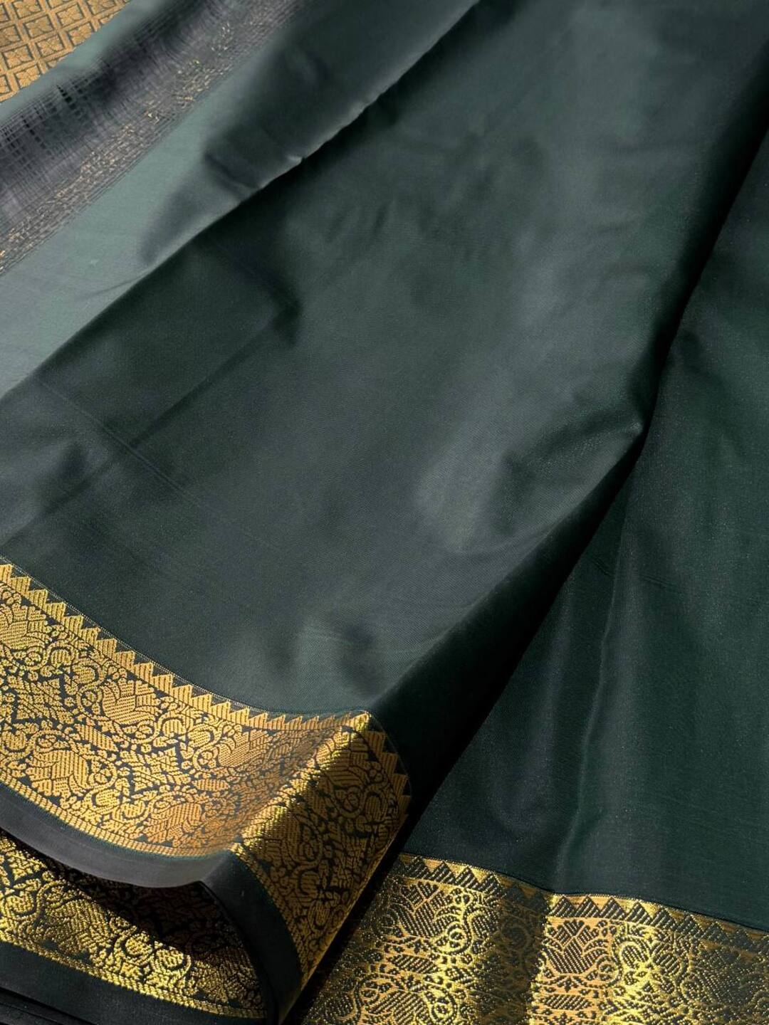 Emerald Green Cotton Silk Saree