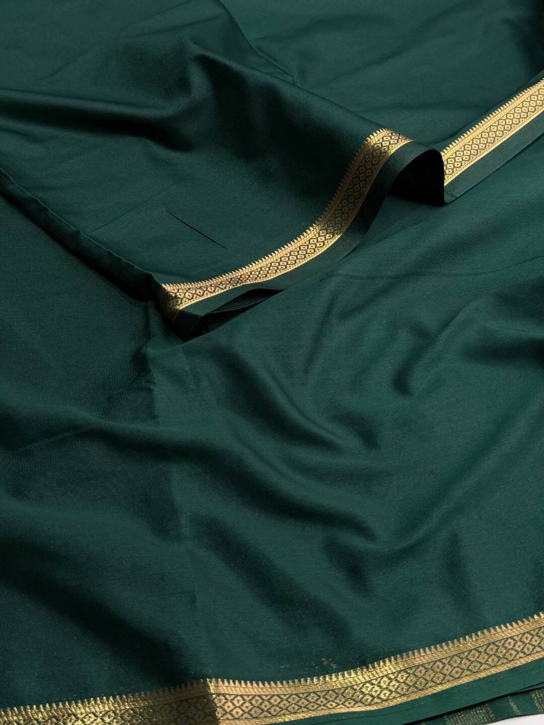 Emerald Green Semi Mysore Chiffon Saree