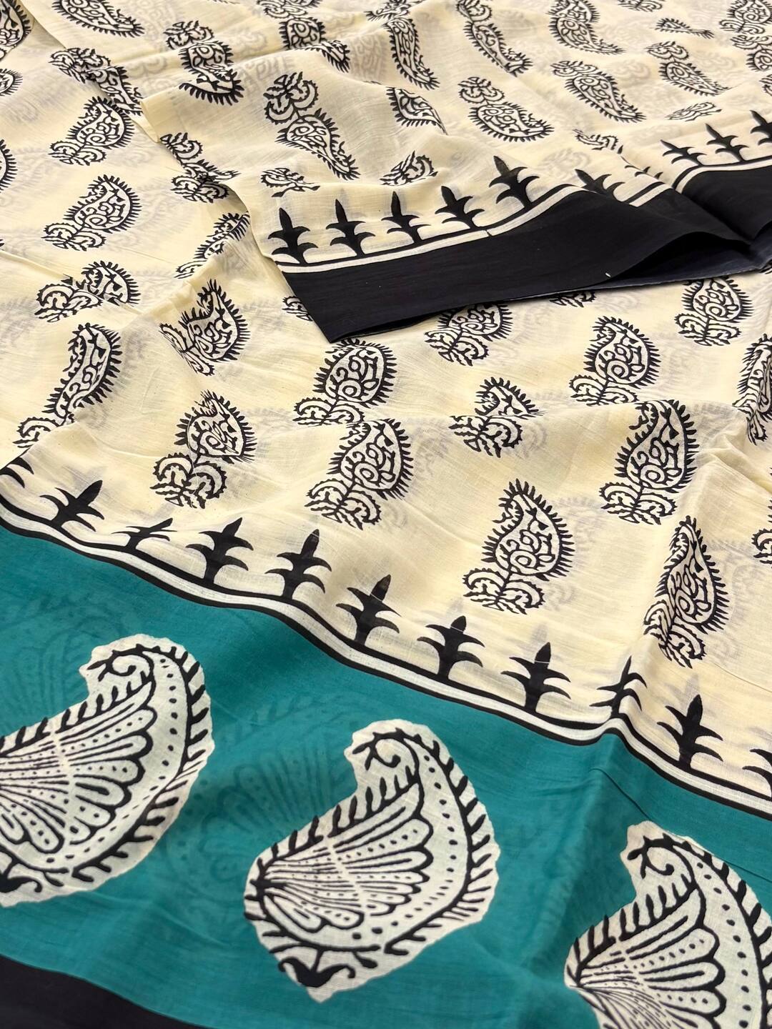 Off White Printed Soft Cotton Saree