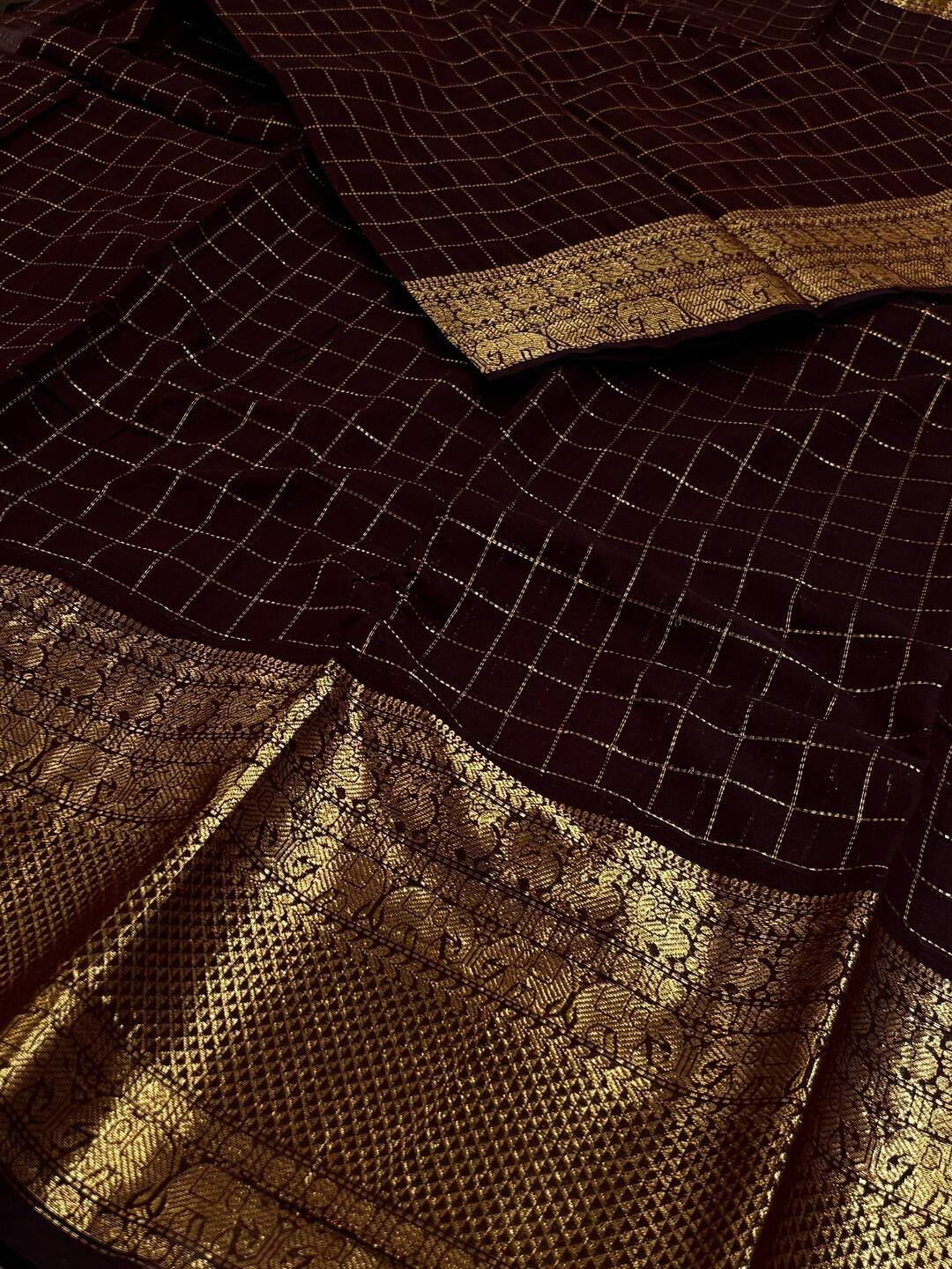 Deep Maroon Checked Kanchi Cotton Saree