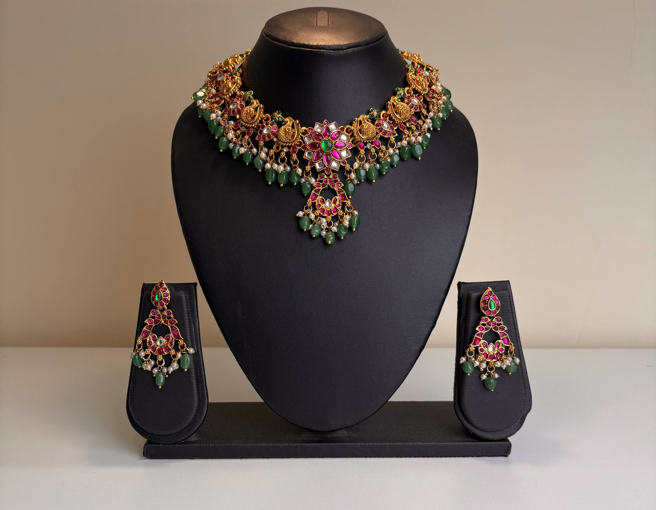 Necklace with Earrings Antique Jewellery