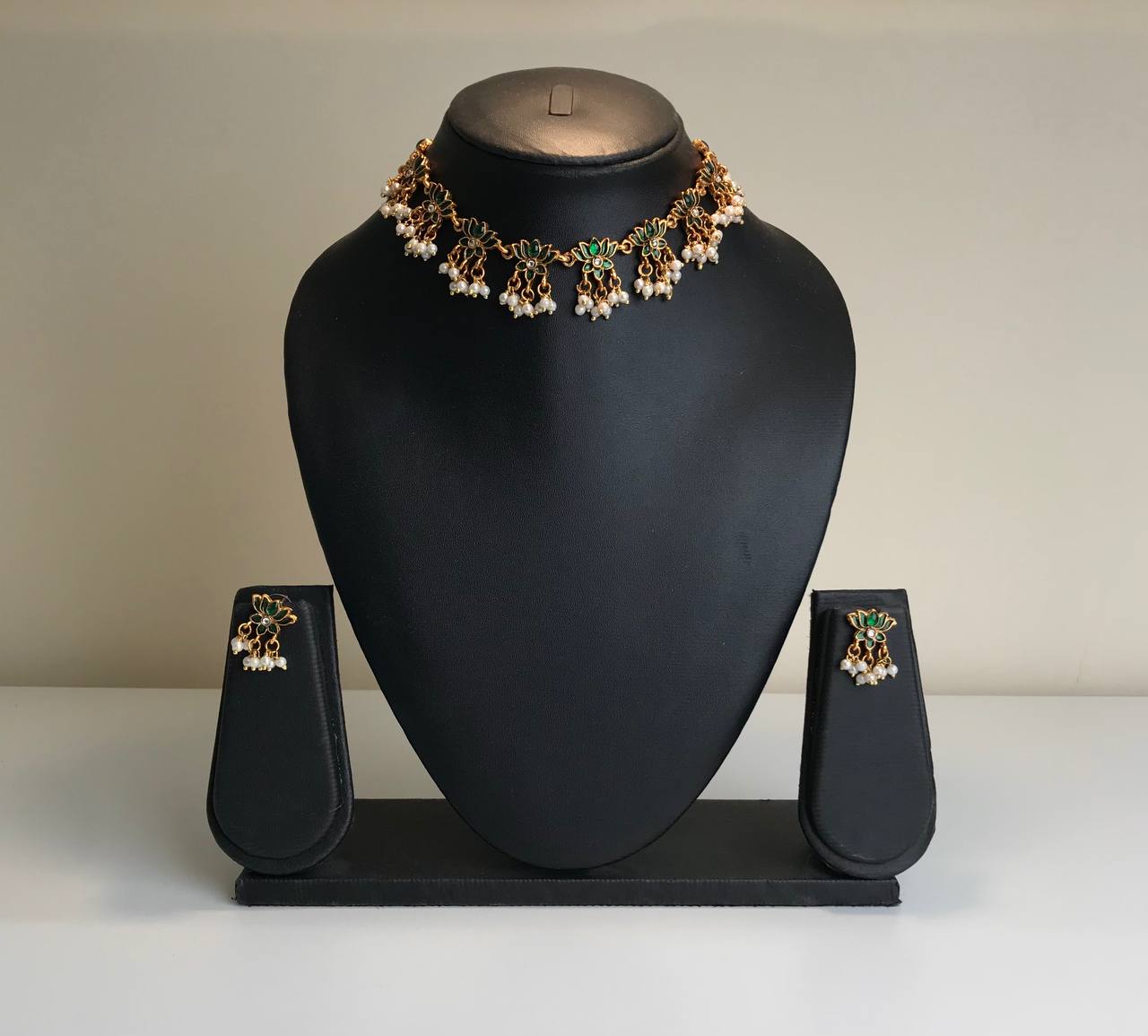 Necklace with Earrings Antique Jewellery