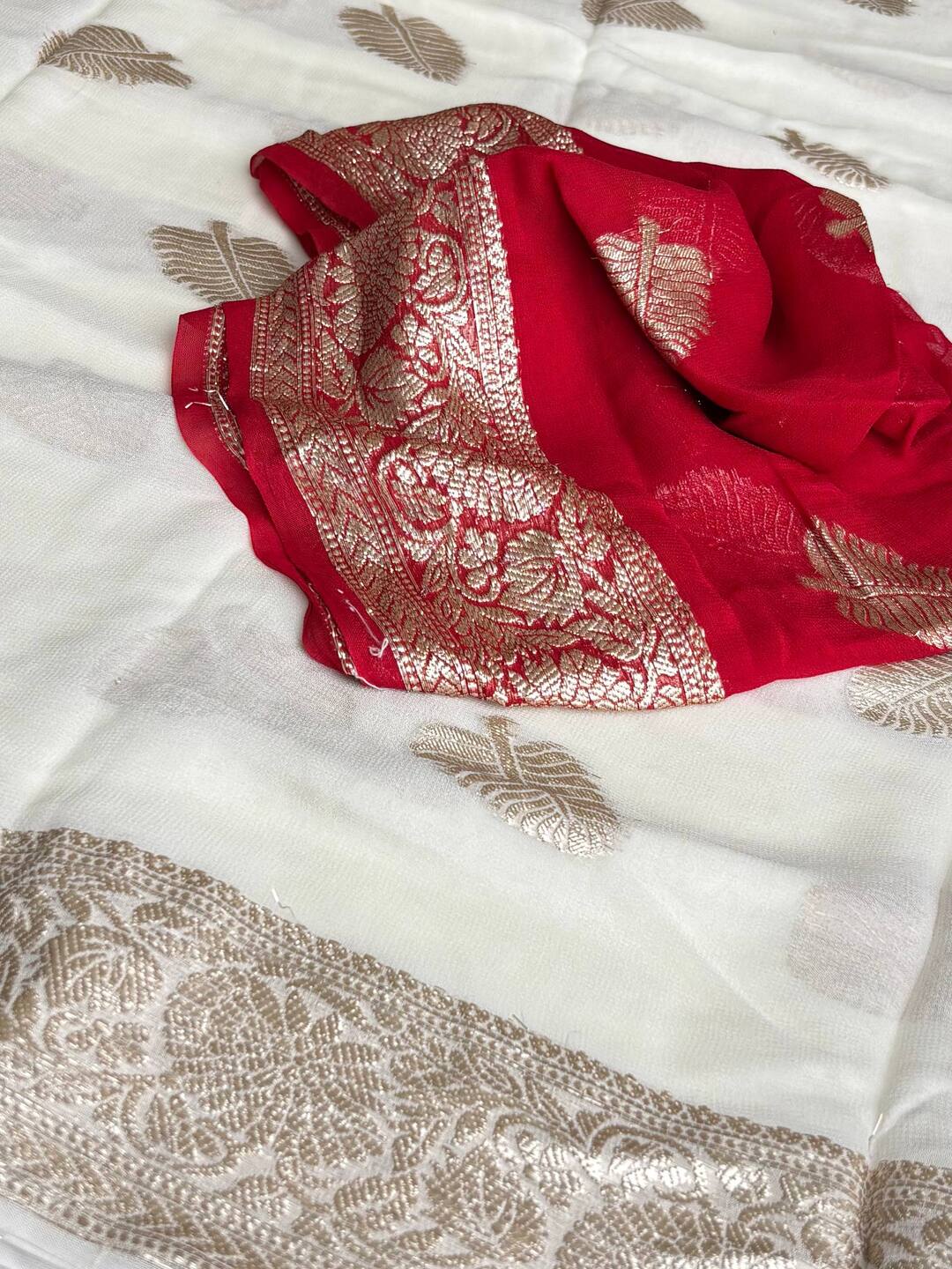 White Floral Chiffon Silk Saree