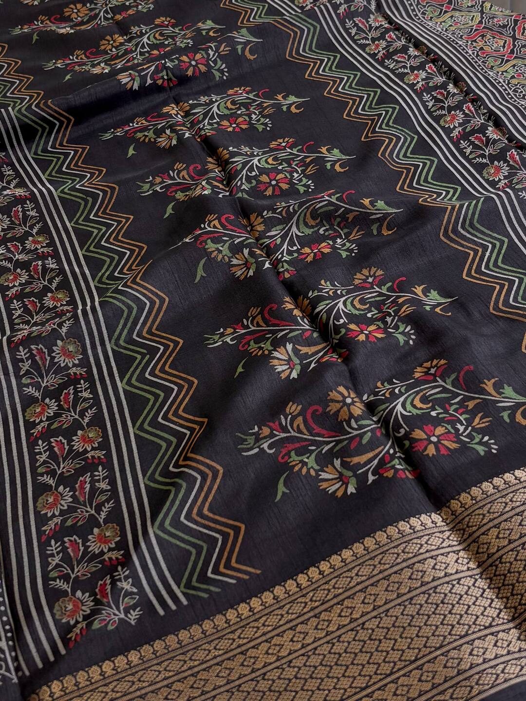Black Printed Floral Chiffon Silk Saree
