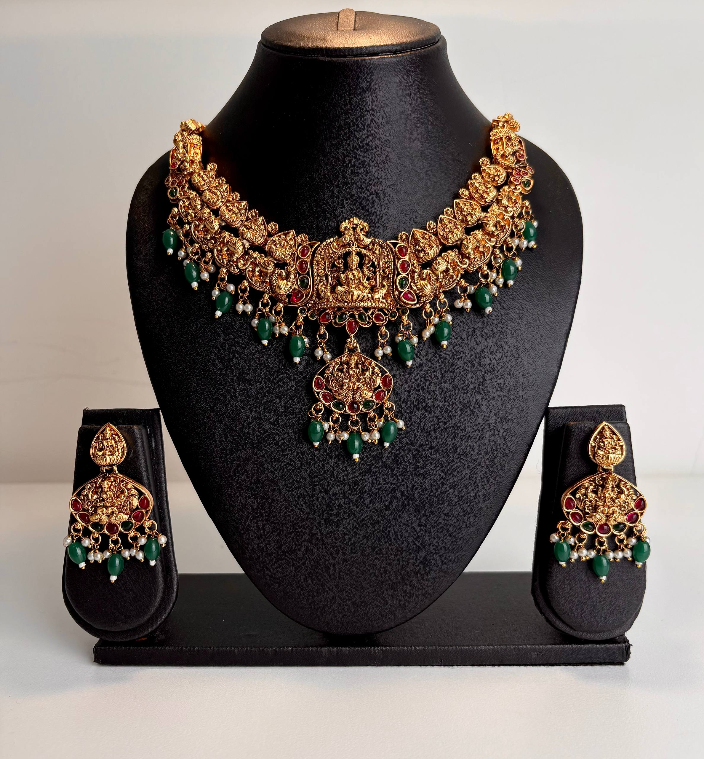 Necklace with Earrings Antique Jewellery