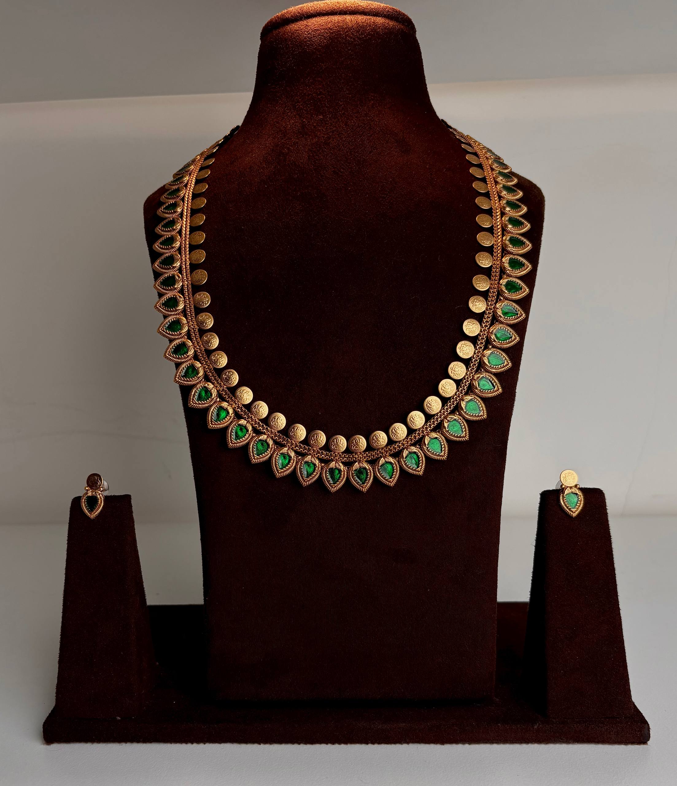 Necklace with Earrings Antique Jewellery