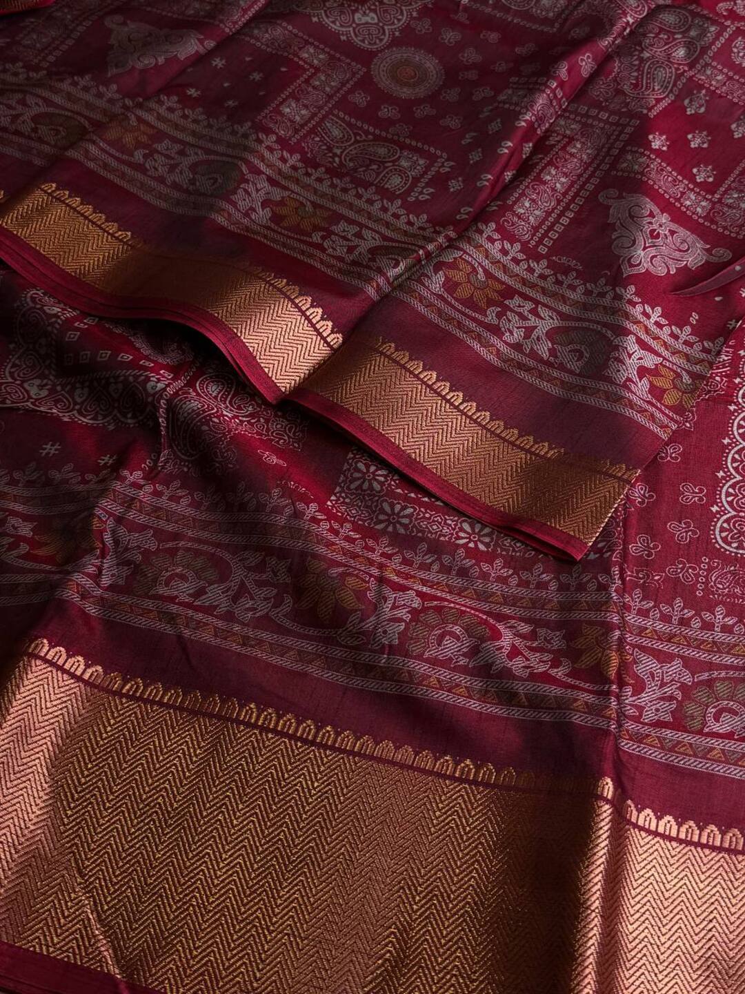 Maroon Printed Floral Chiffon Saree