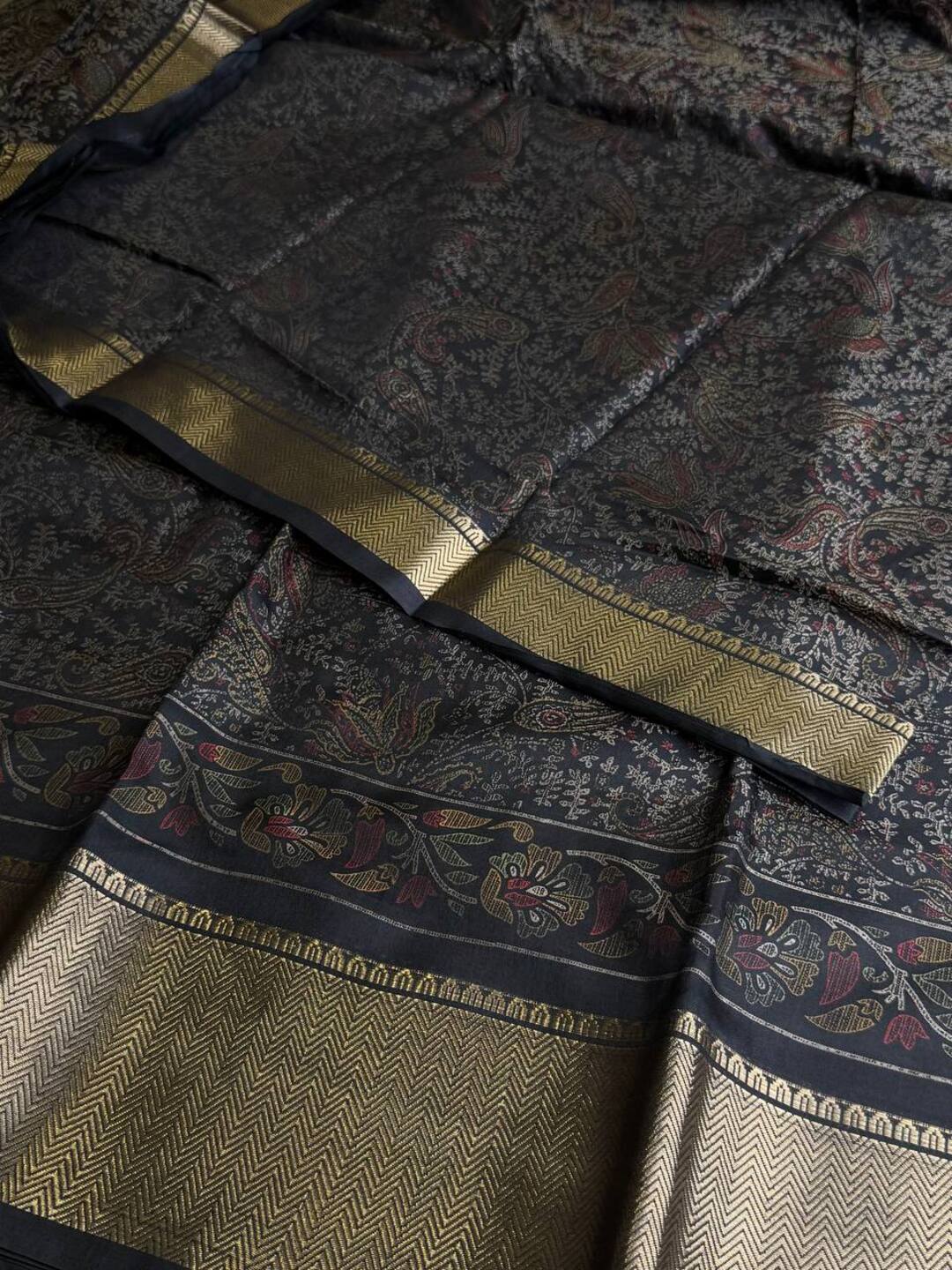 Black Printed Floral Chiffon Saree