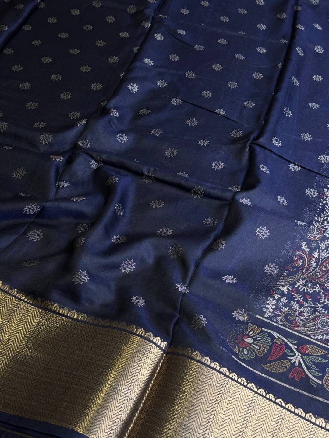 Navy Blue Printed Floral Chiffon Saree