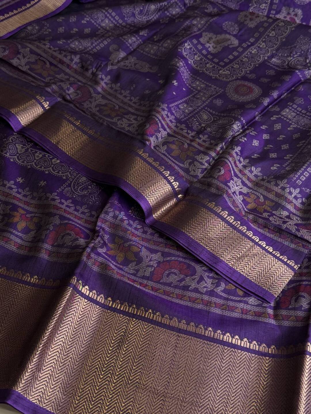 Violet Purple Printed Floral Chiffon Saree