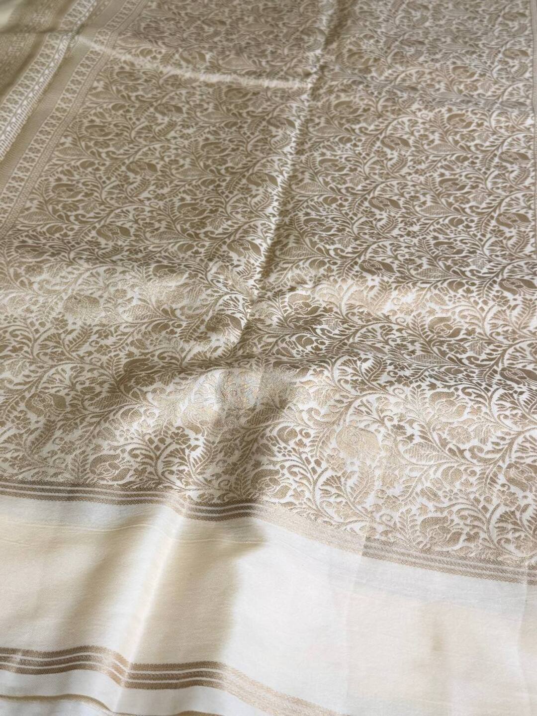 Off White Chiffon Cotton Silk Saree