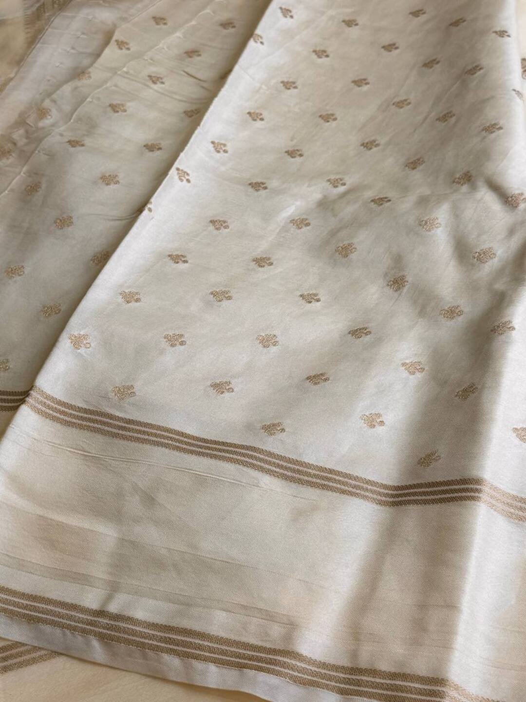 Off White Chiffon Cotton Silk Saree
