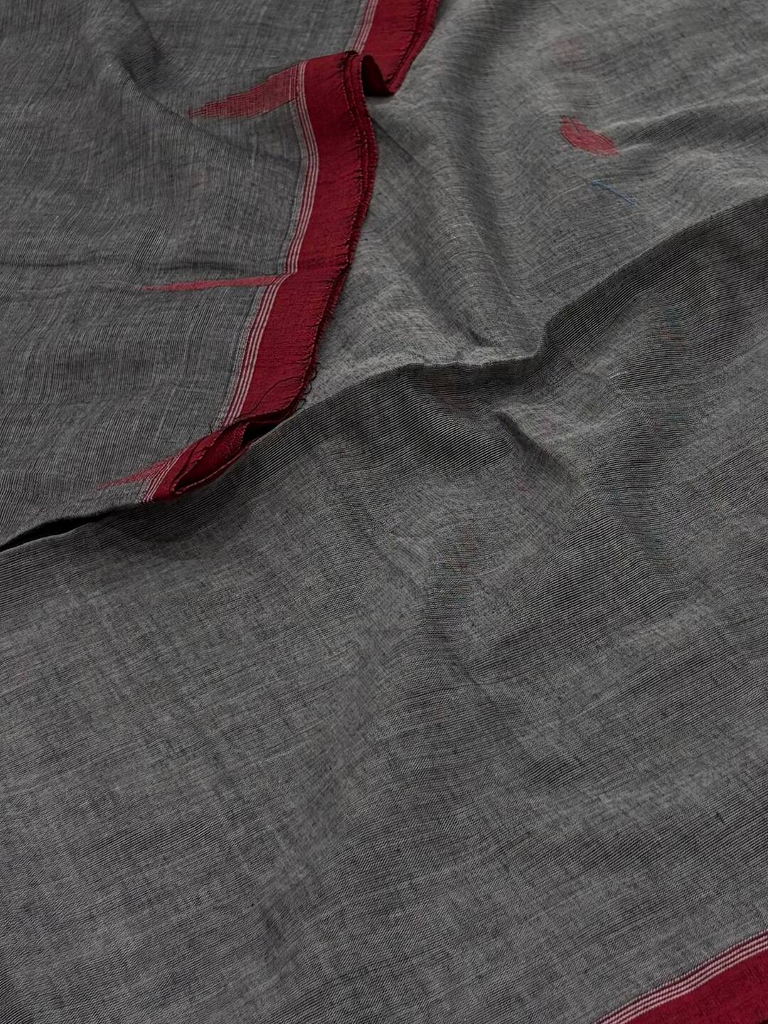Gray Kadhi Cotton Saree