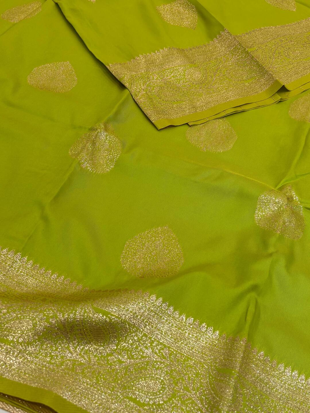 Apple Green Cotton Silk Saree