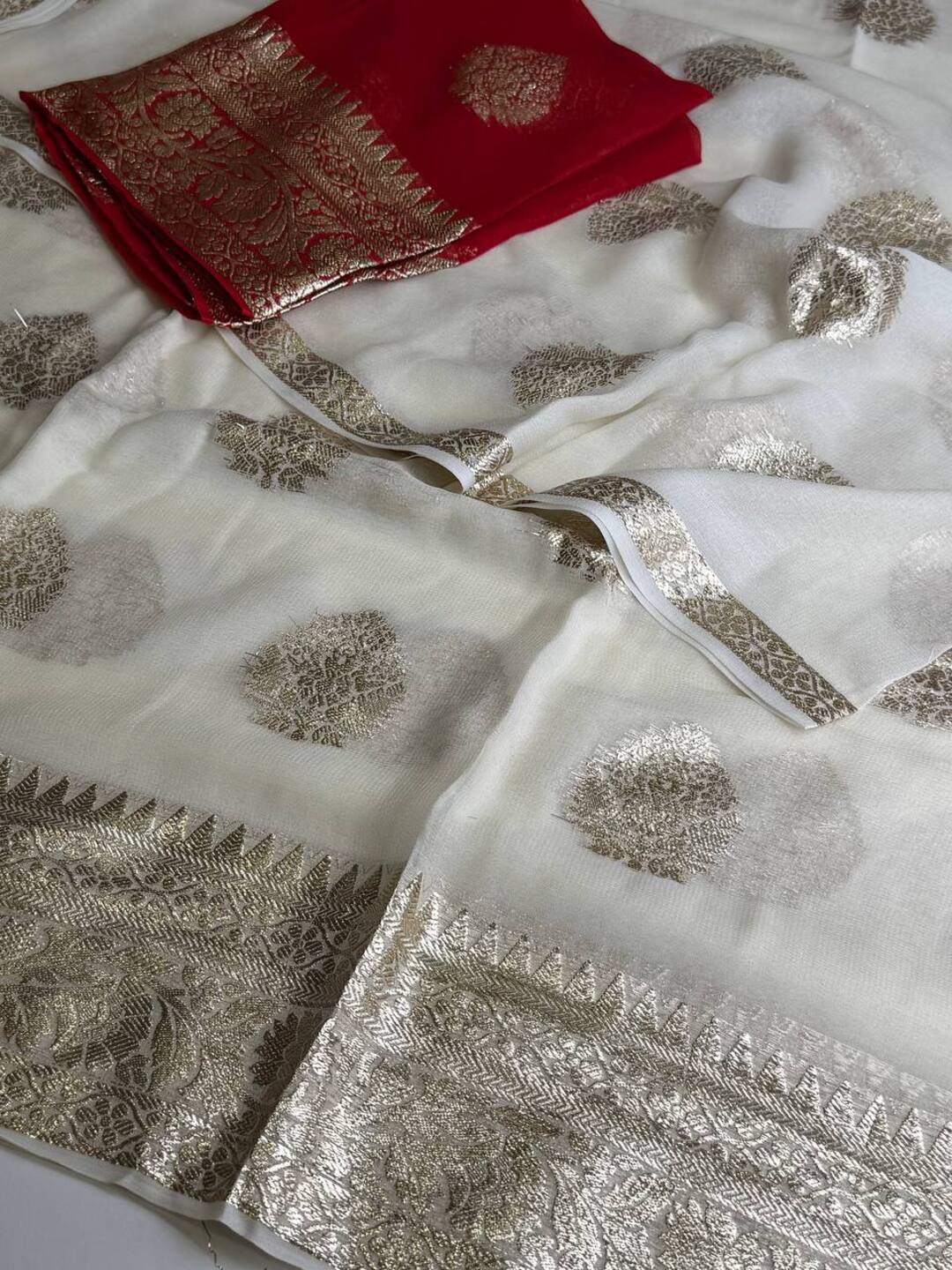 Pure White Floral Chiffon Saree