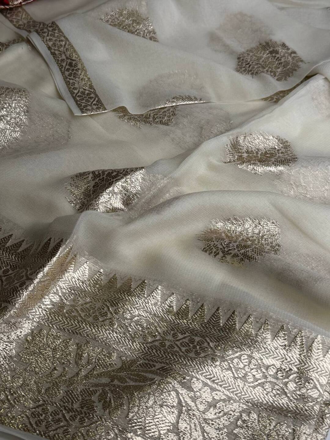 Pure White Floral Chiffon Saree