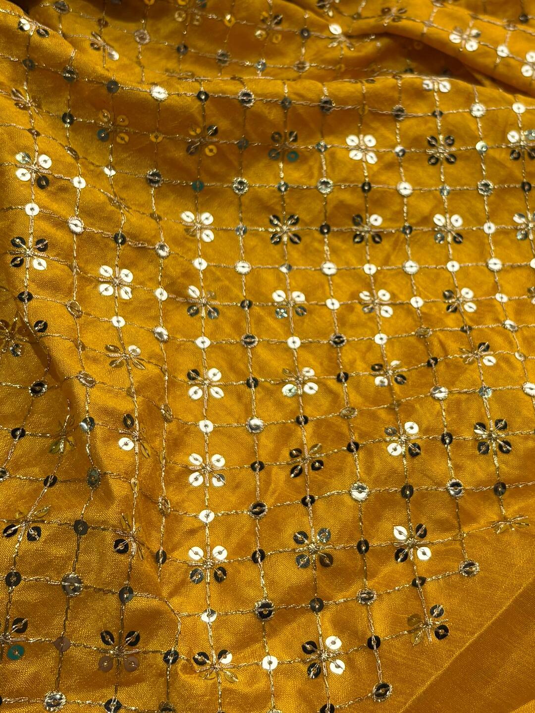 Olive Yellow Ombre Georgette Silk Saree