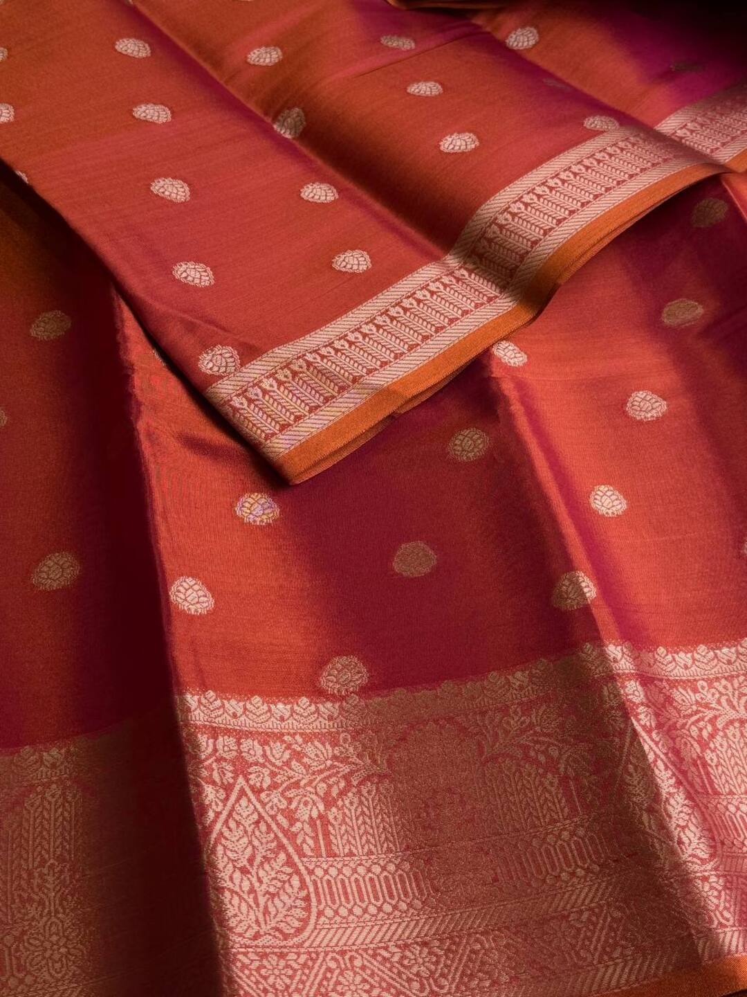 Dual Tone Pink Banaras Tissue Silk Saree