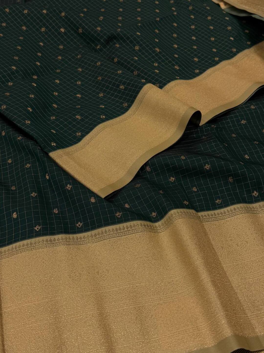 Emerald Green Checked Cotton Silk Saree