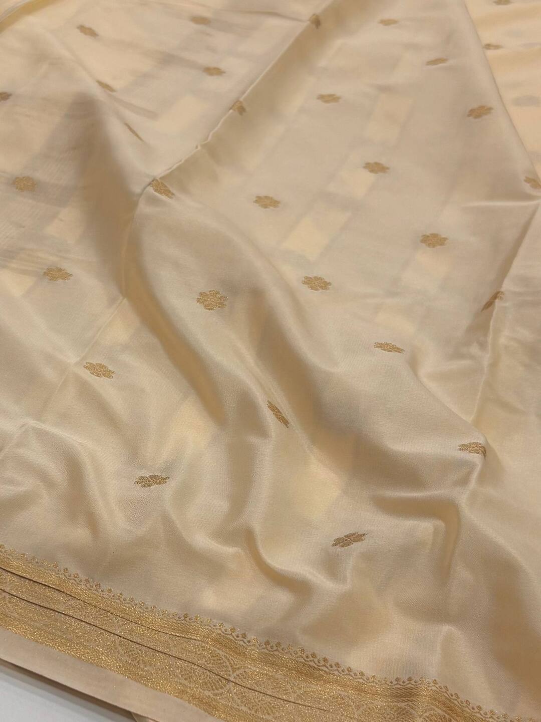 Off White Semi Mysore Silk Saree
