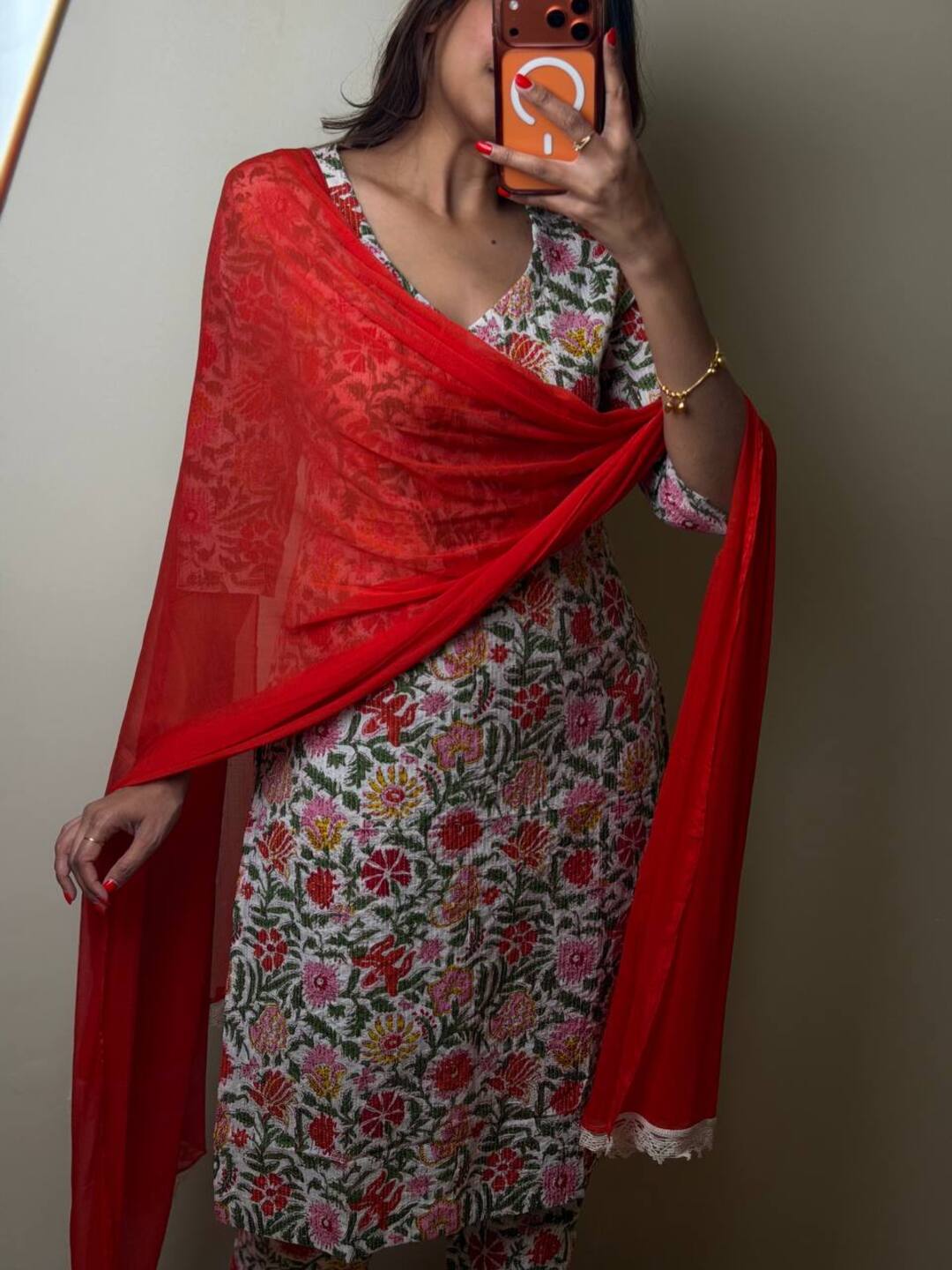 Red Floral Straight Cut 3pc kurti Suit