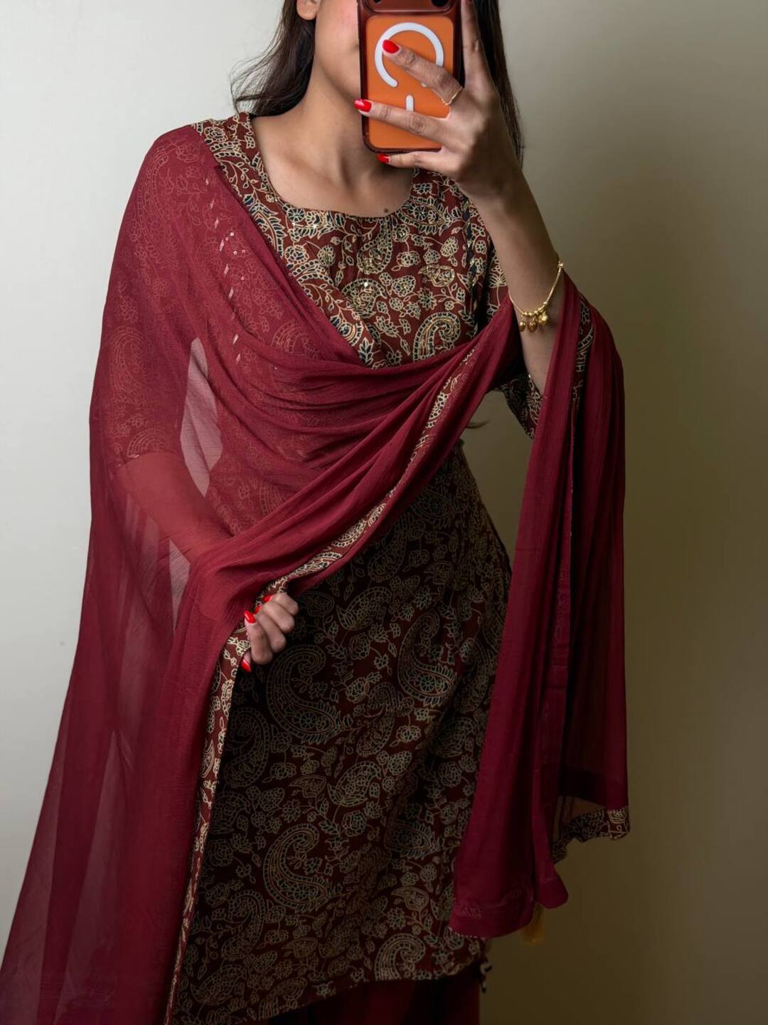 Maroon Straight Cut 3pc kurti Suit