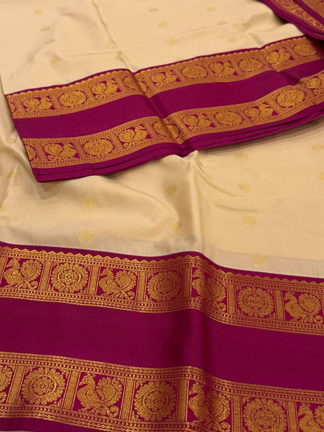 Off White Semi Kanchi Silk Saree