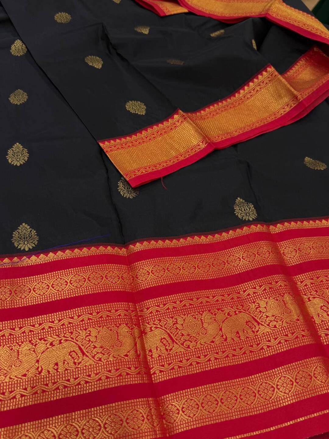 Black Semi Kanchi Silk Saree