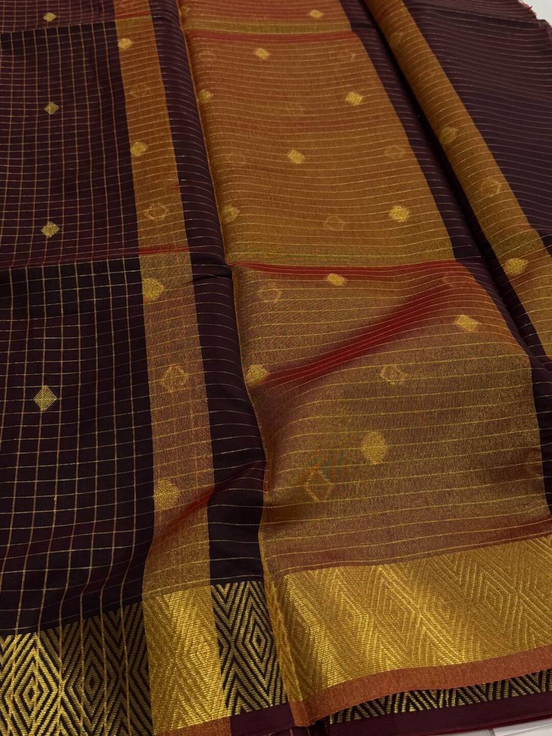 Deep Maroon Checked Cotton Silk Saree