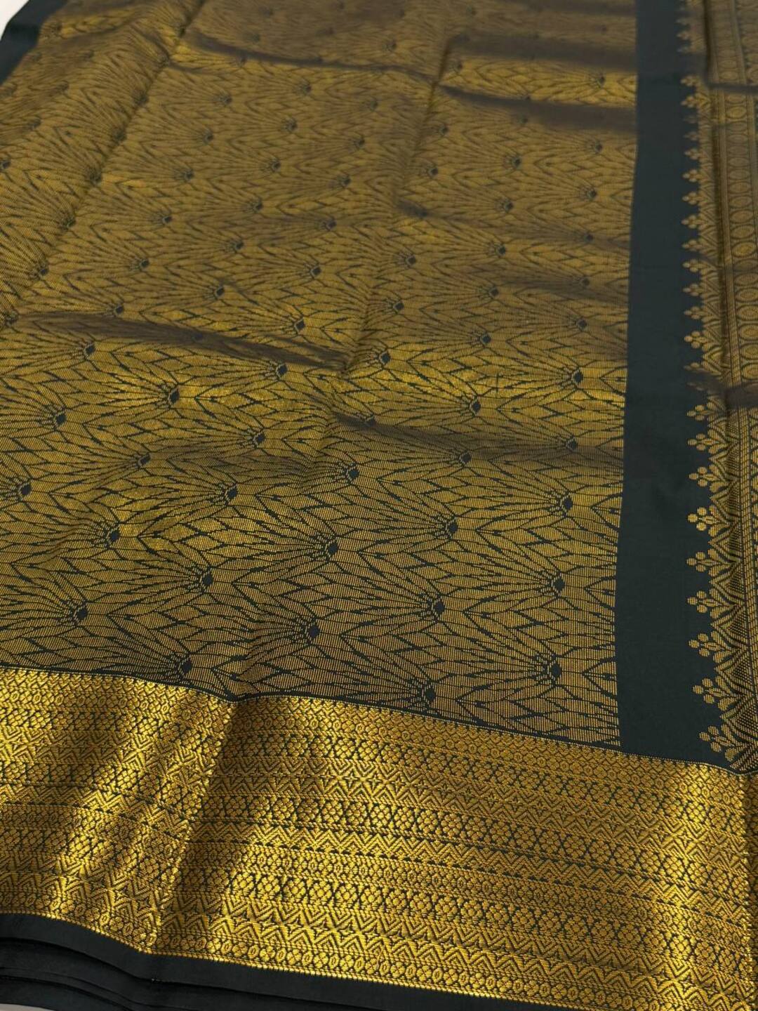 Emerald Green Cotton Silk Saree