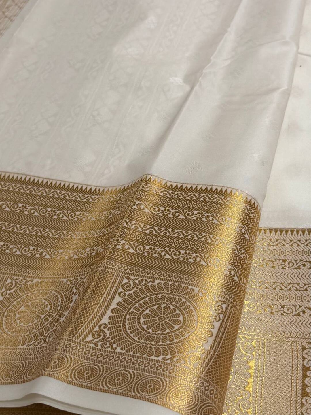 White Cotton Silk Saree