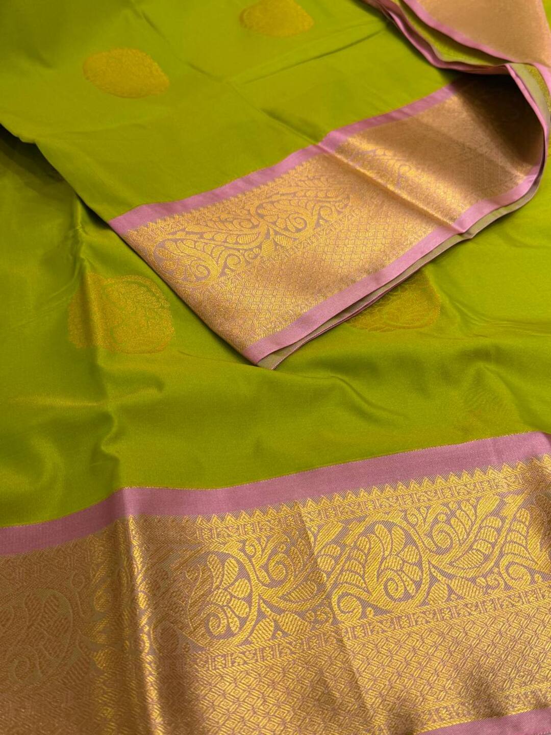 Apple Green Cotton Silk Saree