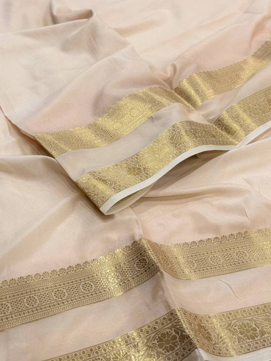Off White Chiffon Silk Saree