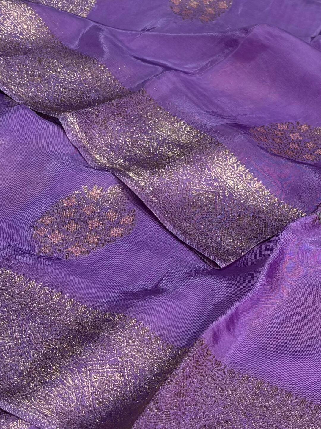 Lavender Purple Chiffon Satin Silk Saree