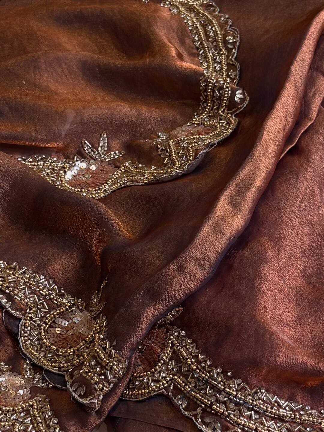 Dual Tone Brown Georgette Silk Saree