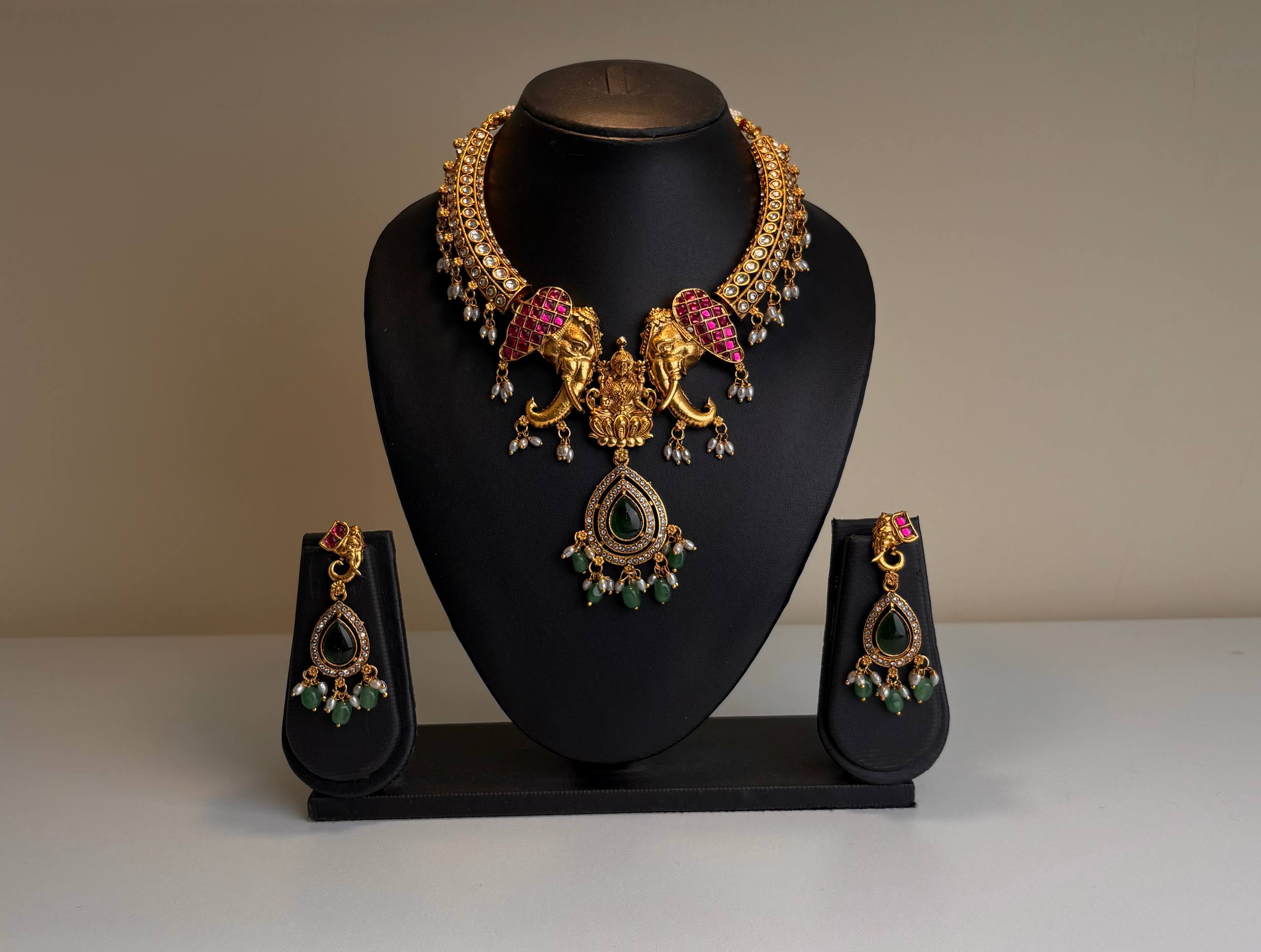 Necklace with Earrings Antique Jewelry