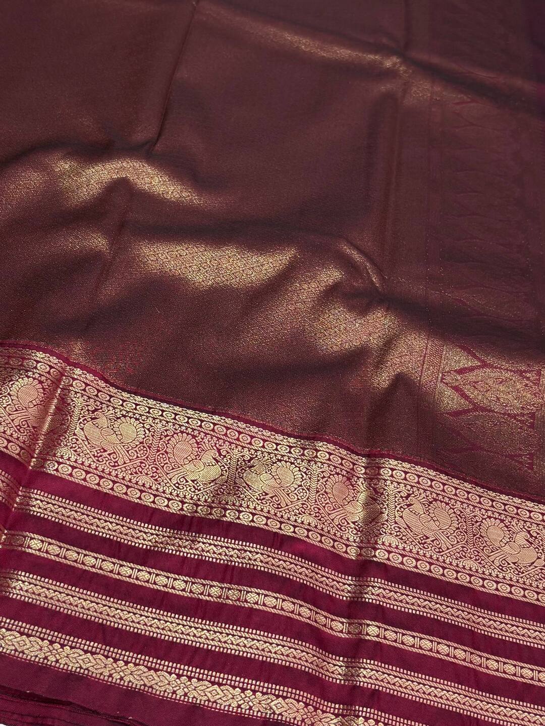 Off White With Magenta Purple Semi Kanchi Silk Saree