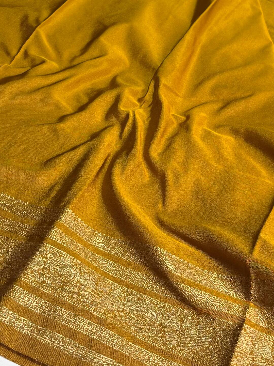 Yellow Olive Semi Kanchi Silk Saree