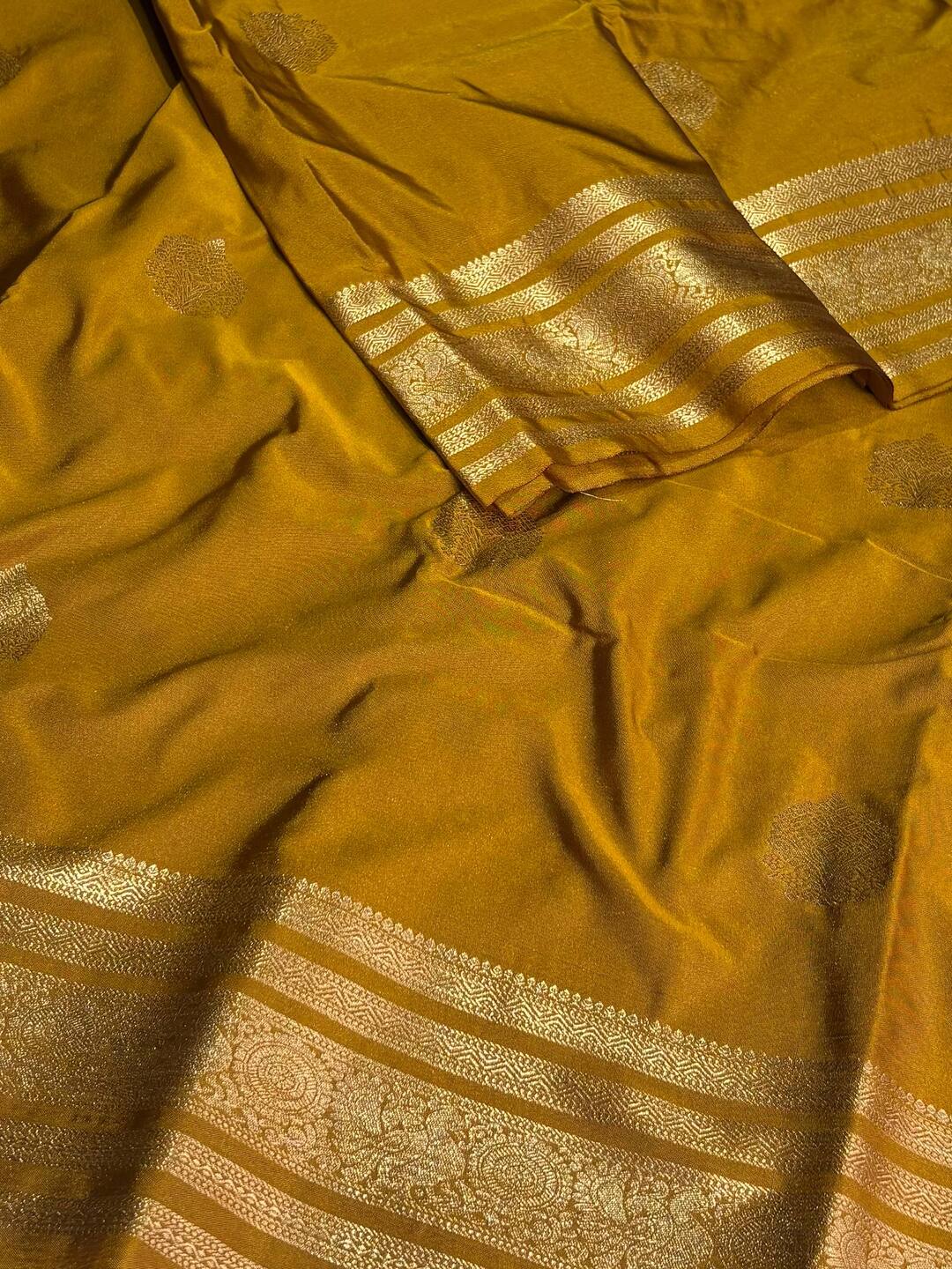 Yellow Olive Semi Kanchi Silk Saree