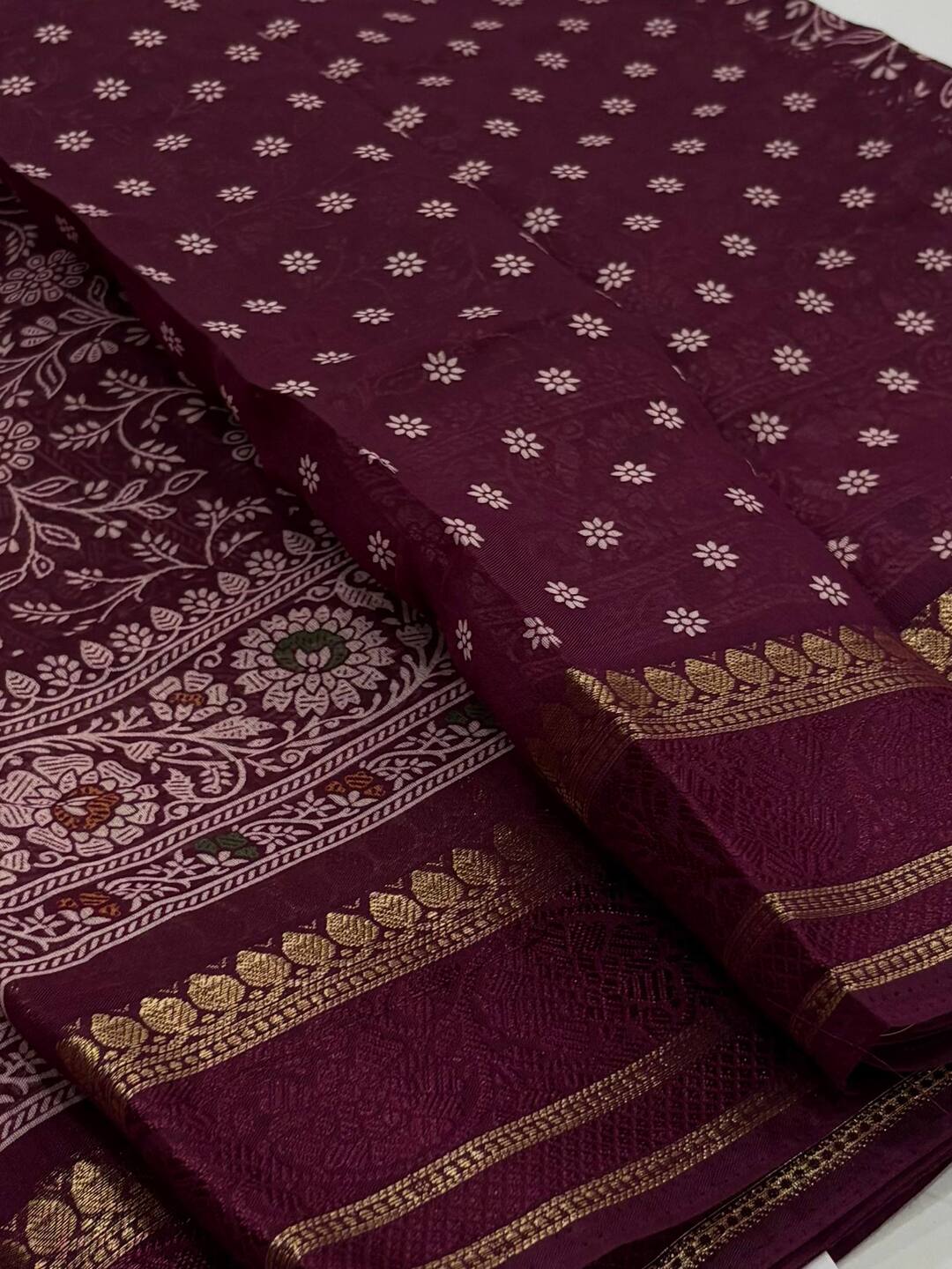 Plum Purple Printed Floral Chiffon Saree