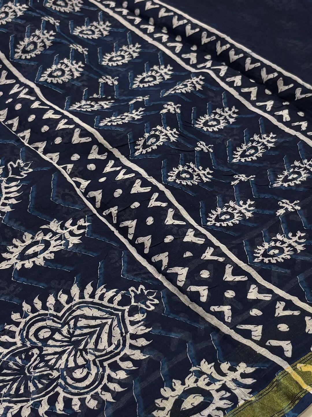 Navy Blue Printed Cotton Saree ( No Blouse)
