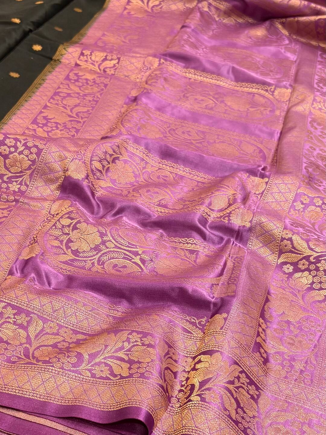 Emerald Green Banaras Satin Silk Saree