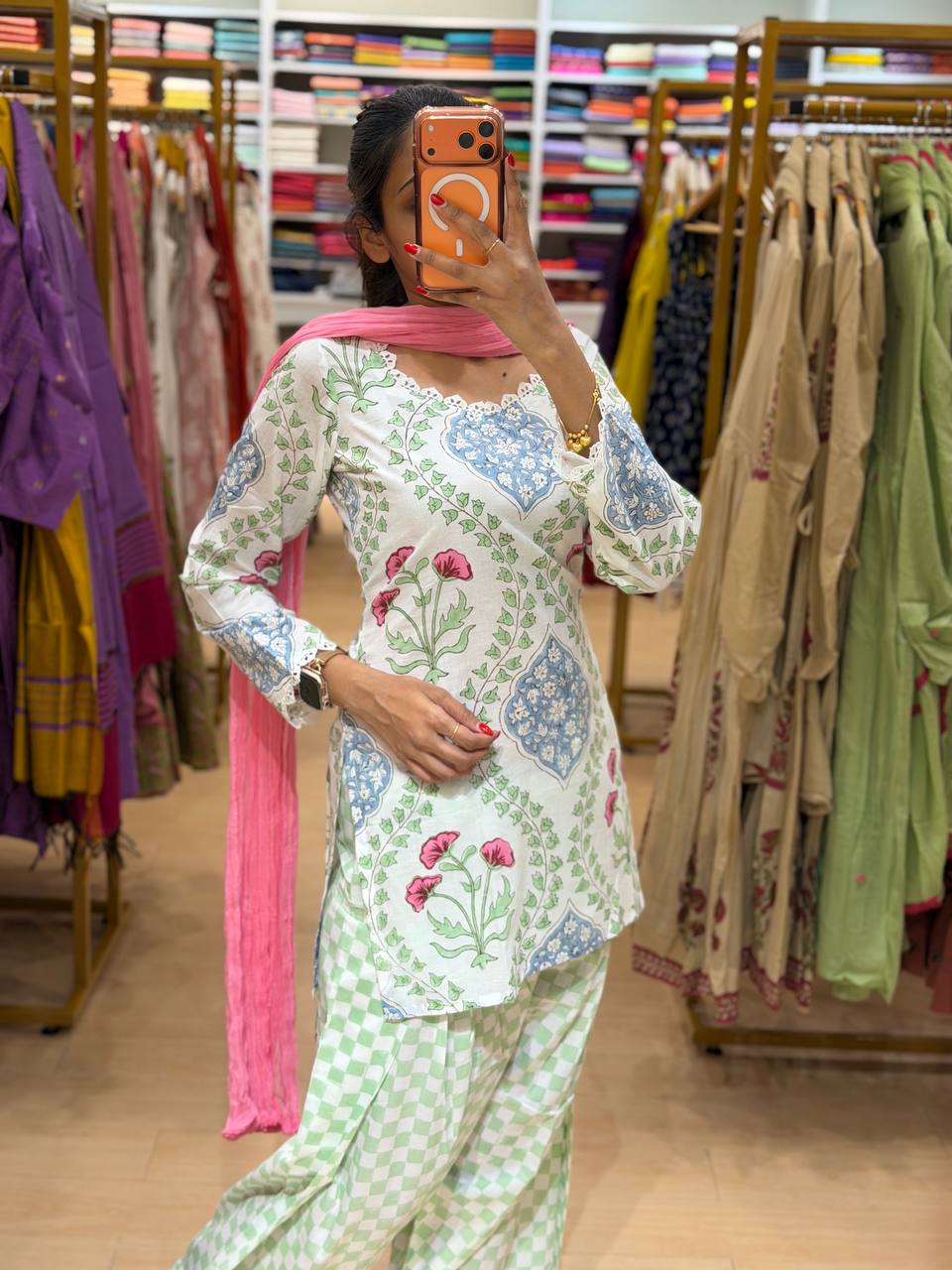 White Cotton Farshi 3pcs Suit