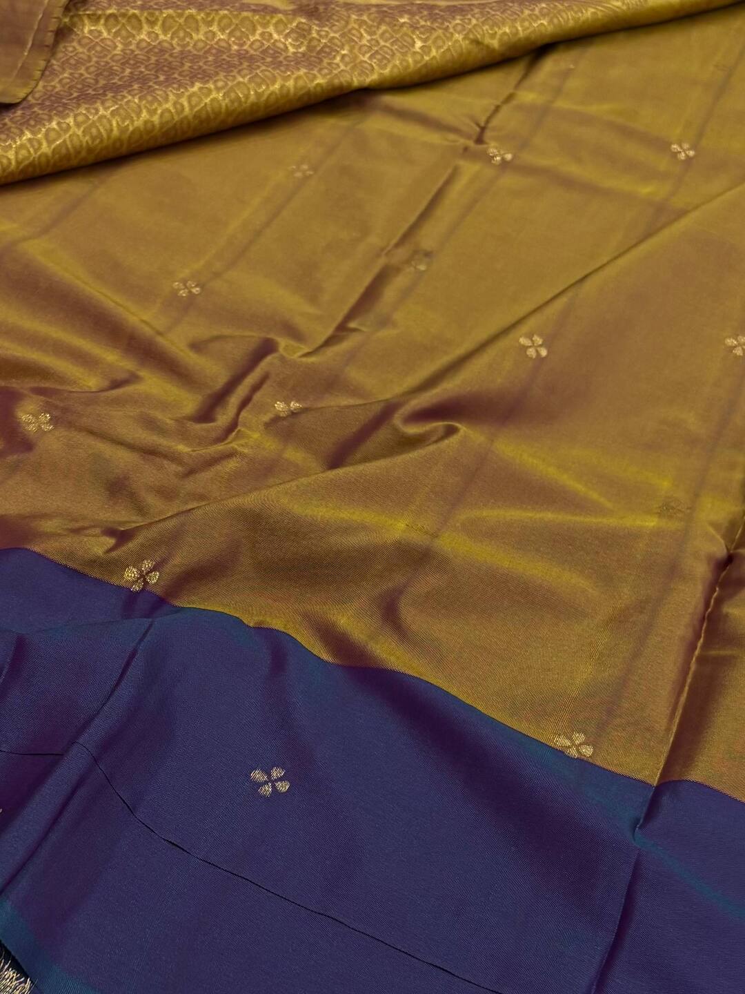 Dual Tone Peach Checked Cotton Silk Saree