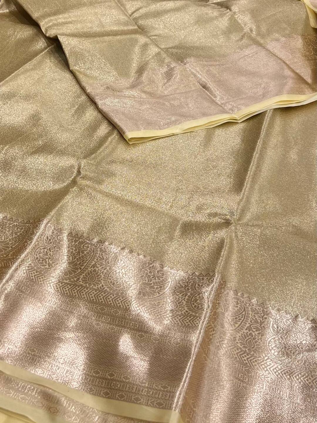 Pastel Yellow Semi Kanchi Silk Saree