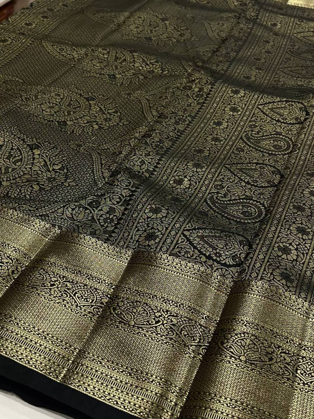 Black Semi Kanchi Silk Saree